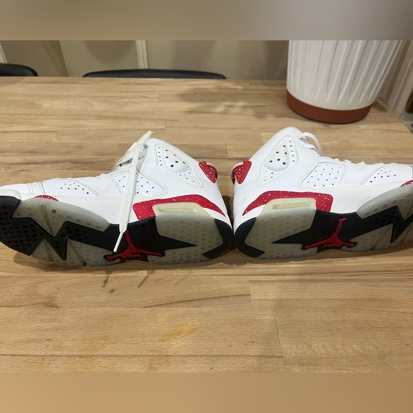 Air Jordan 6 Retro White/Red GS Sneakers Size 7 - Picture 7 of 7